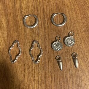 Kendra Scott Dira earrings including small open frame Abbie style charms